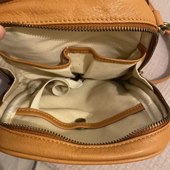 MINOOY NOYA Light Brown Leather Small Crossbody Bag - Picture 7 of 7